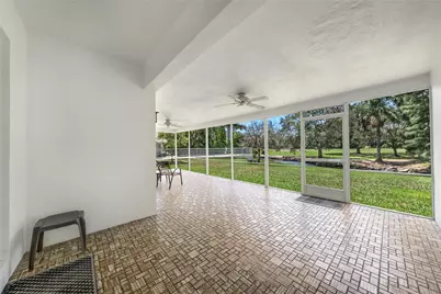 3140 Calle Largo Drive, Hollywood, FL 33021 - Photo 38