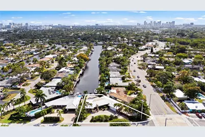 1500 NE 24th Street, Wilton Manors, FL 33305 - Photo 12