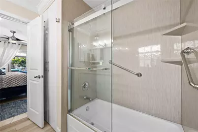 1500 NE 24th Street, Wilton Manors, FL 33305 - Photo 20