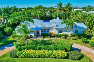 302 NW 11th St, Delray Beach, FL 33444 - Photo 2