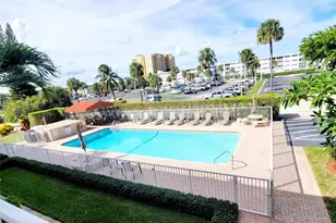 3200 NE 7th Ct, Pompano Beach, FL 33062 - Photo 2