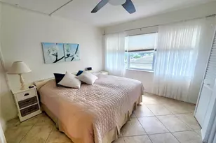 3200 NE 7th Ct, Pompano Beach, FL 33062 - Photo 12