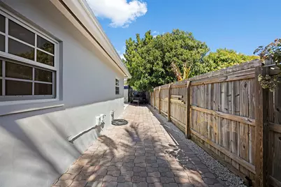 1209 W Broward Street, Lantana, FL 33462 - Photo 52