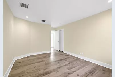 804 N Victoria Park Road, Fort Lauderdale, FL 33304 - Photo 10