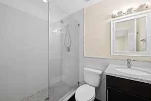 804 N Victoria Park Rd, Fort Lauderdale, FL 33304 - Photo 14