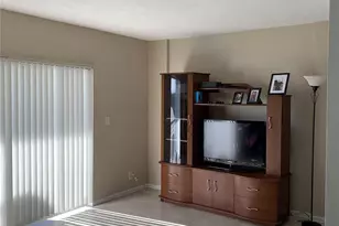 2900 NE 30, Fort Lauderdale, FL 33306 - Photo 2