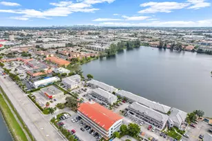 8330 NW 103rd St, Hialeah, FL 33016 - Photo 28