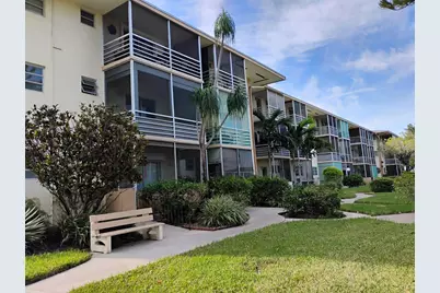 17090 NE 14th Avenue #211, North Miami Beach, FL 33162 - Photo 8