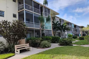 17090 NE 14th Ave, North Miami Beach, FL 33162 - Photo 8