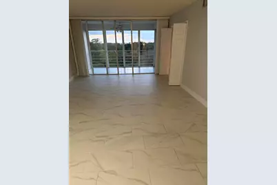 575 Oaks Lane #703, Pompano Beach, FL 33069 - Photo 40