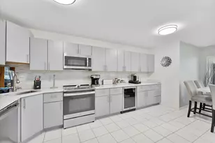 113 Lake Pine Cir, Greenacres, FL 33463 - Photo 8