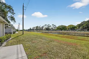 14689 E Canalview Dr, Delray Beach, FL 33484 - Photo 40