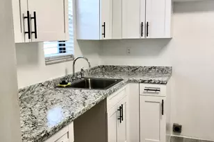 9233 SW 8th St, Boca Raton, FL 33428 - Photo 4