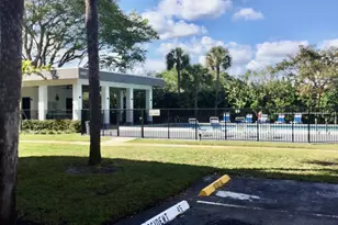 9233 SW 8th St, Boca Raton, FL 33428 - Photo 12