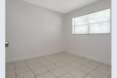 1021 NW 45th Street #1, Deerfield Beach, FL 33064 - Photo 8