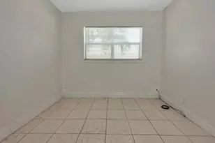 1021 NW 45th St, Pompano Beach, FL 33064 - Photo 10