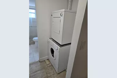 1021 NW 45th Street #1, Deerfield Beach, FL 33064 - Photo 6