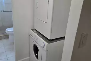 1021 NW 45th St, Pompano Beach, FL 33064 - Photo 6