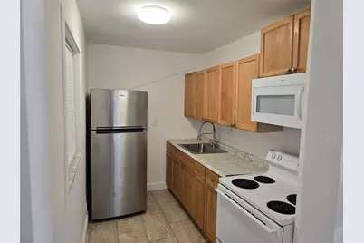 1021 NW 45th Street #1, Deerfield Beach, FL 33064 - Photo 2