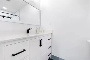 1881 NE 27th St, Pompano Beach, FL 33064 - Photo 14