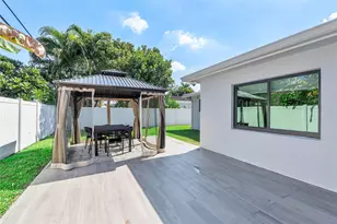 1881 NE 27th St, Pompano Beach, FL 33064 - Photo 26