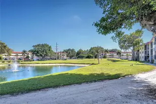 8980 S Hollybrook Blvd, Pembroke Pines, FL 33025 - Photo 34