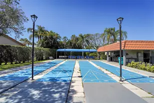 8980 S Hollybrook Blvd, Pembroke Pines, FL 33025 - Photo 36