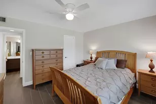 8980 S Hollybrook Blvd, Pembroke Pines, FL 33025 - Photo 26