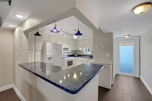 8980 S Hollybrook Blvd, Pembroke Pines, FL 33025 - Photo 14