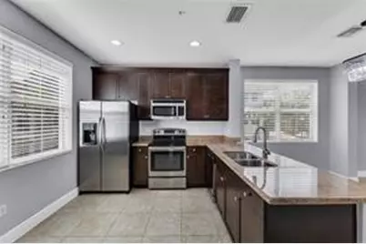 1295 Via De Fossi, Boynton Beach, FL 33426 - Photo 12