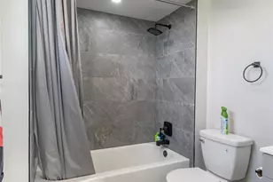 119 Royal Park Dr, Oakland Park, FL 33309 - Photo 22