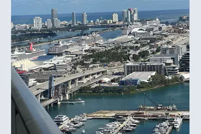 159 NE 6th Street #4508, Miami, FL 33132 - Photo 2