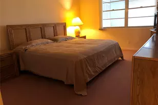 3210 Sheridan Ln, Hollywood, FL 33021 - Photo 8