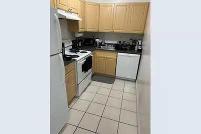 405 S Pine Island Road #412D, Plantation, FL 33324 - Photo 2