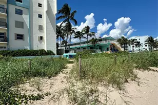 4228 N Ocean Dr, Lauderdale by the Sea, FL 33308 - Photo 4