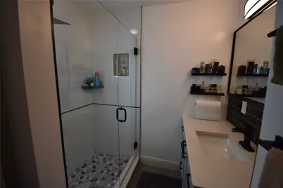 4250 NW 49th Terrace, Lauderdale Lakes, FL 33319 - Photo 10