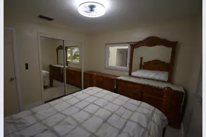 4250 NW 49th Terrace, Lauderdale Lakes, FL 33319 - Photo 20