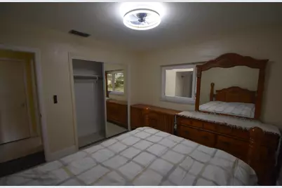 4250 NW 49th Terrace, Lauderdale Lakes, FL 33319 - Photo 18