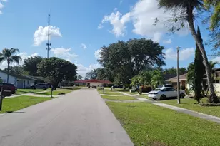 11681 Turnstone Dr, Wellington, FL 33414 - Photo 2