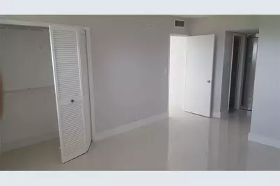 3150 N Course Lane #607, Pompano Beach, FL 33069 - Photo 8