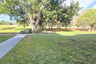 8421 Lagos De Campo Blvd, Tamarac, FL 33321 - Photo 26