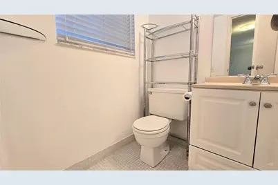 8421 Lagos De Campo Boulevard #106, Tamarac, FL 33321 - Photo 18