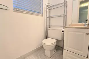 8421 Lagos De Campo Blvd, Tamarac, FL 33321 - Photo 18