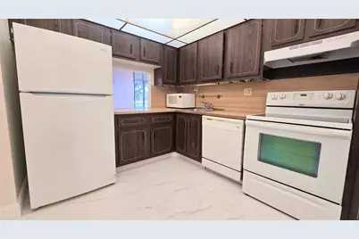 8421 Lagos De Campo Boulevard #106, Tamarac, FL 33321 - Photo 2