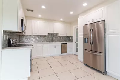 6540 Garfield Street, Hollywood, FL 33024 - Photo 2