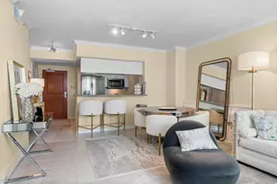 347 N New River Dr, Fort Lauderdale, FL 33301 - Photo 6