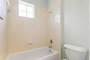 8820 S Isles Cir, Tamarac, FL 33321 - Photo 38