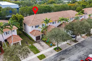 8820 S Isles Cir, Tamarac, FL 33321 - Photo 1