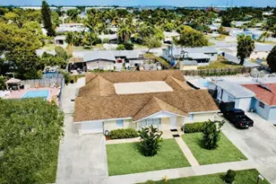 1213 W Broward St, Lantana, FL 33462 - Photo 2