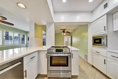 2780 SE 5th Court, Pompano Beach, FL 33062 - Photo 8